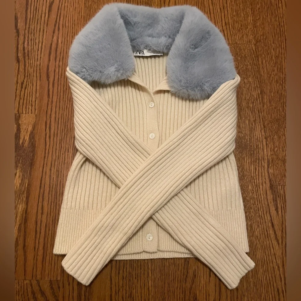 Zara Faux Fur Collar Sweater Knit Cardigan Women’s Size SMALL